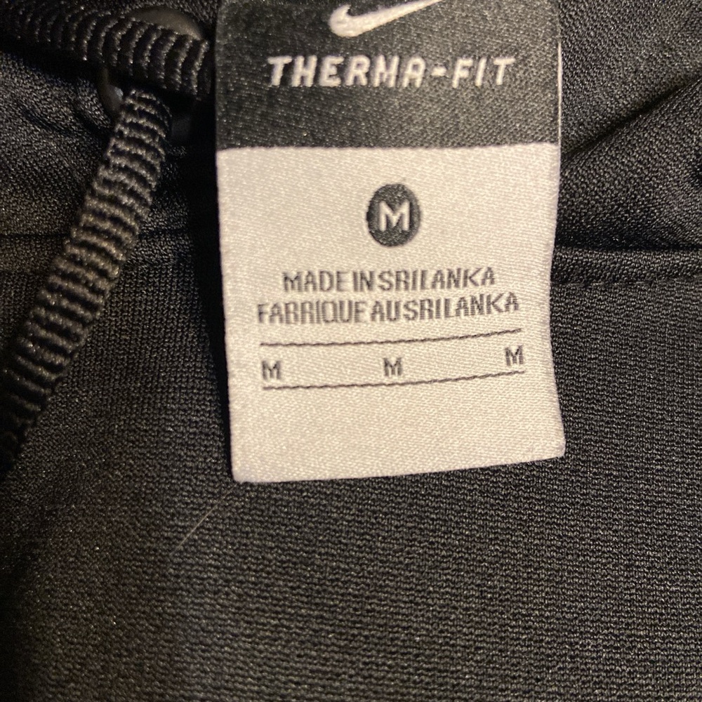 Nike Black with Gold lettering Hoodie Sweatshirt Athletic Style - Picture 3 of 6